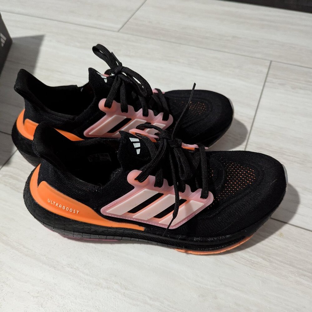 Adidas Ultraboost Light